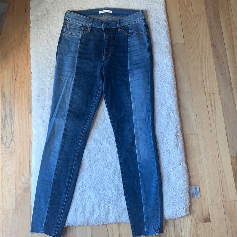 2 Toned High Rise Jeans!
